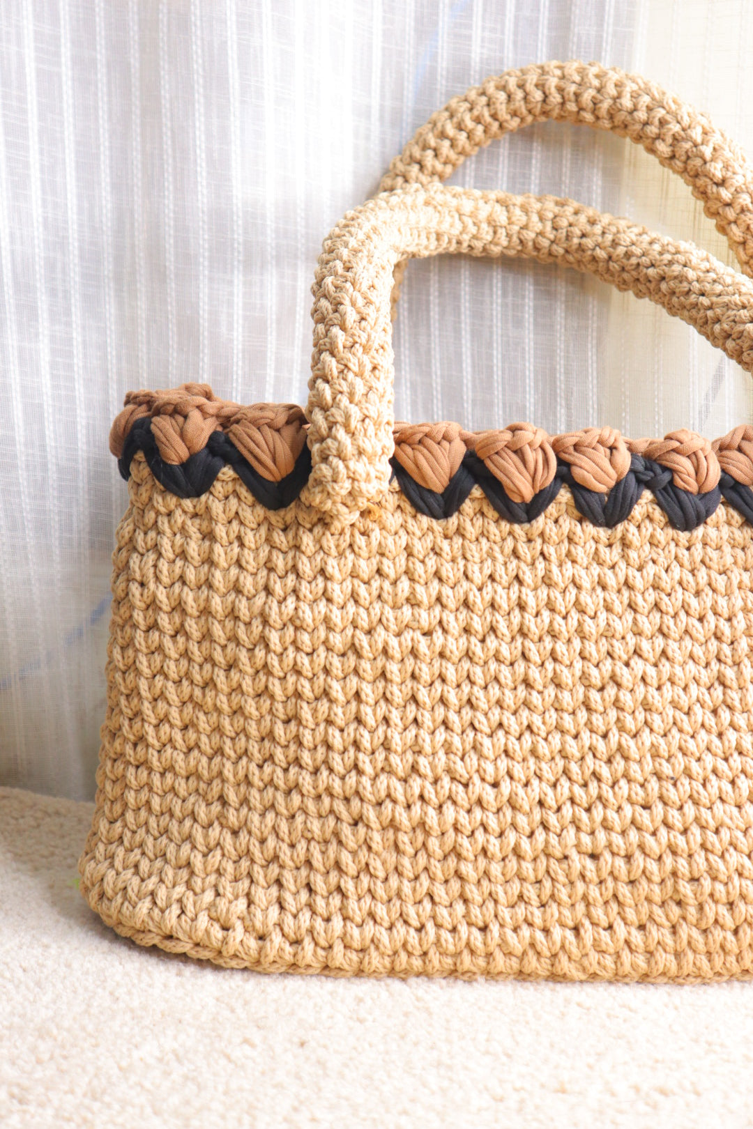 Beige Crochet Tote With Tulips