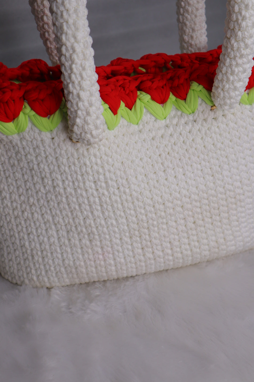 White Crochet Tote With Red Tulips
