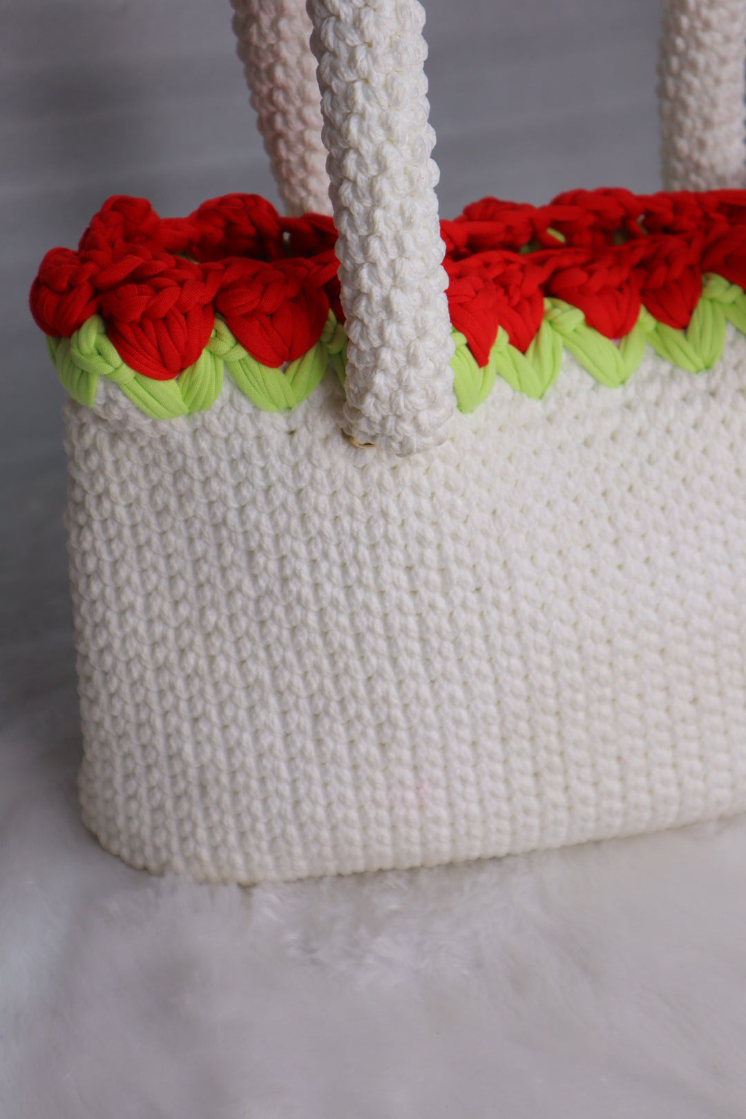White Crochet Tote With Red Tulips