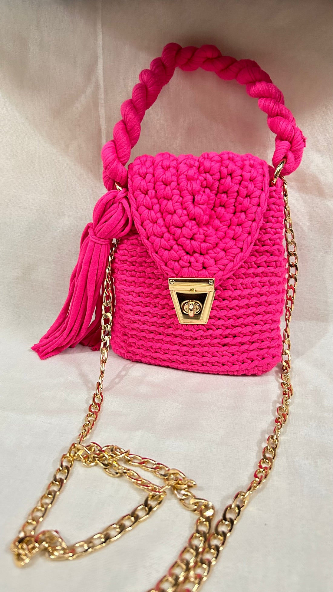 Fuchsia Radiance Crochet Bag