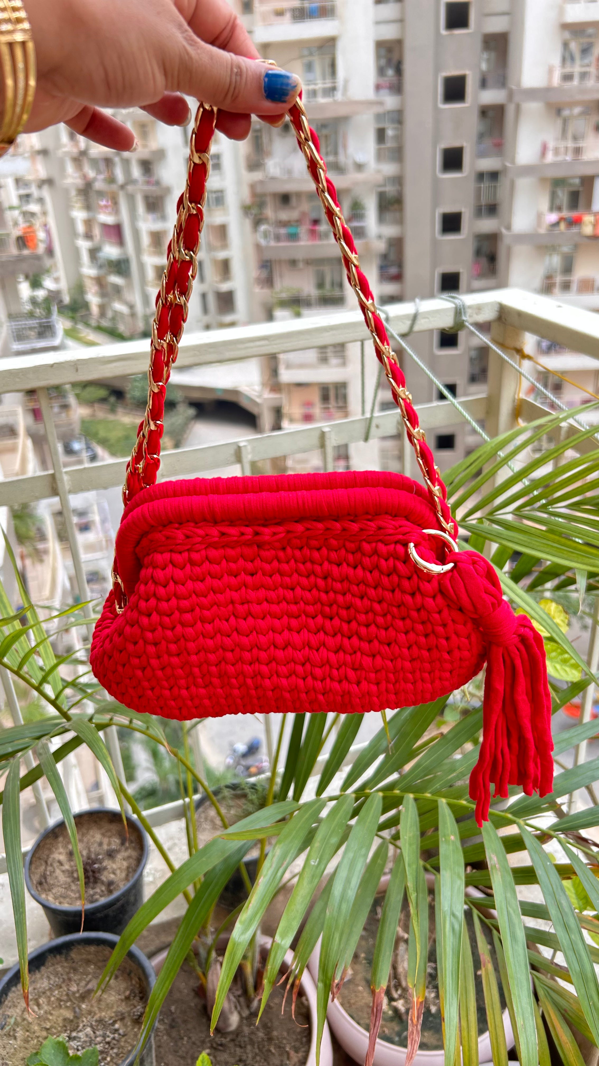 Handmade T-Shirt Yarn Red Clutch