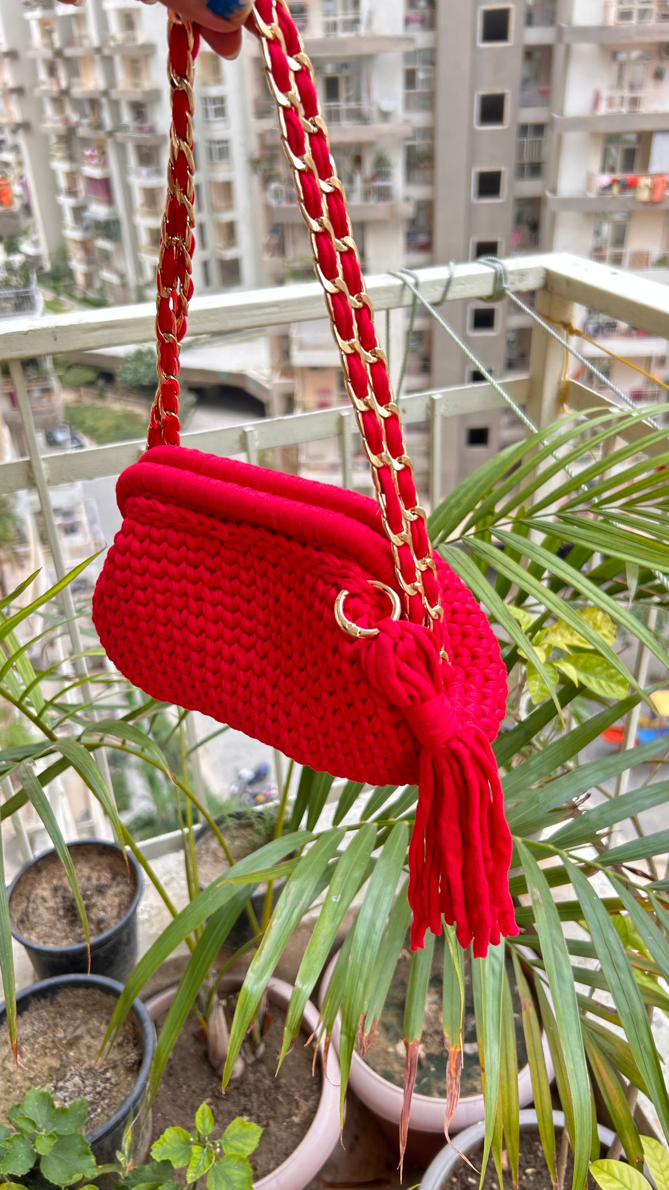 Handmade T-Shirt Yarn Red Clutch
