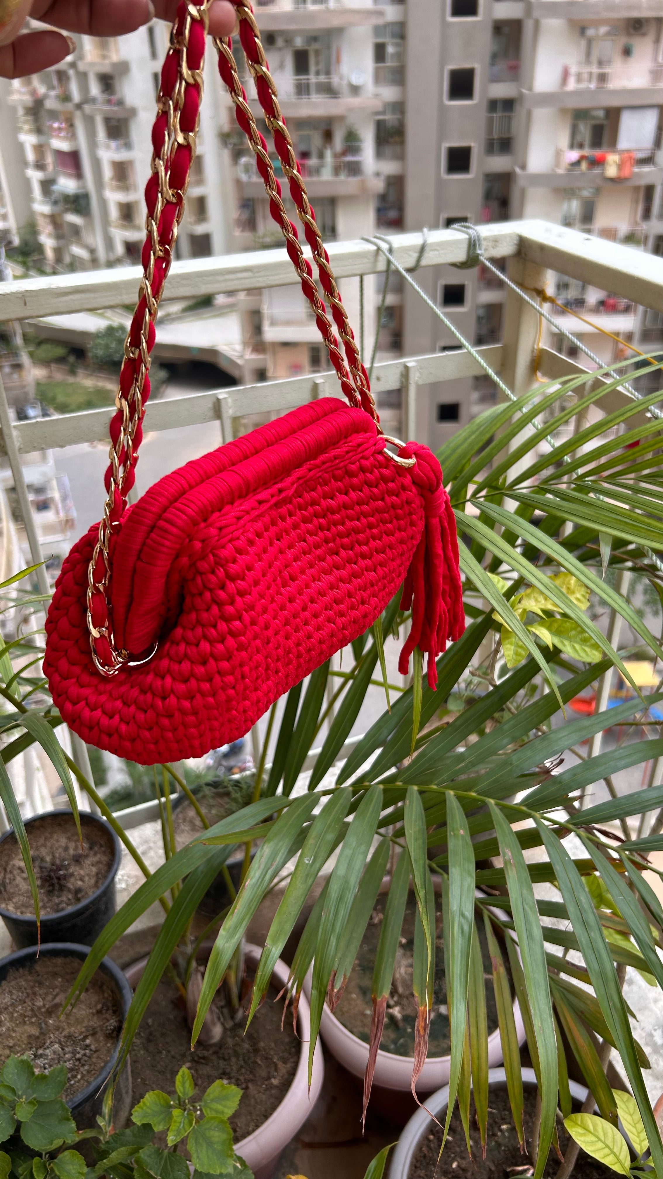 Handmade T-Shirt Yarn Red Clutch