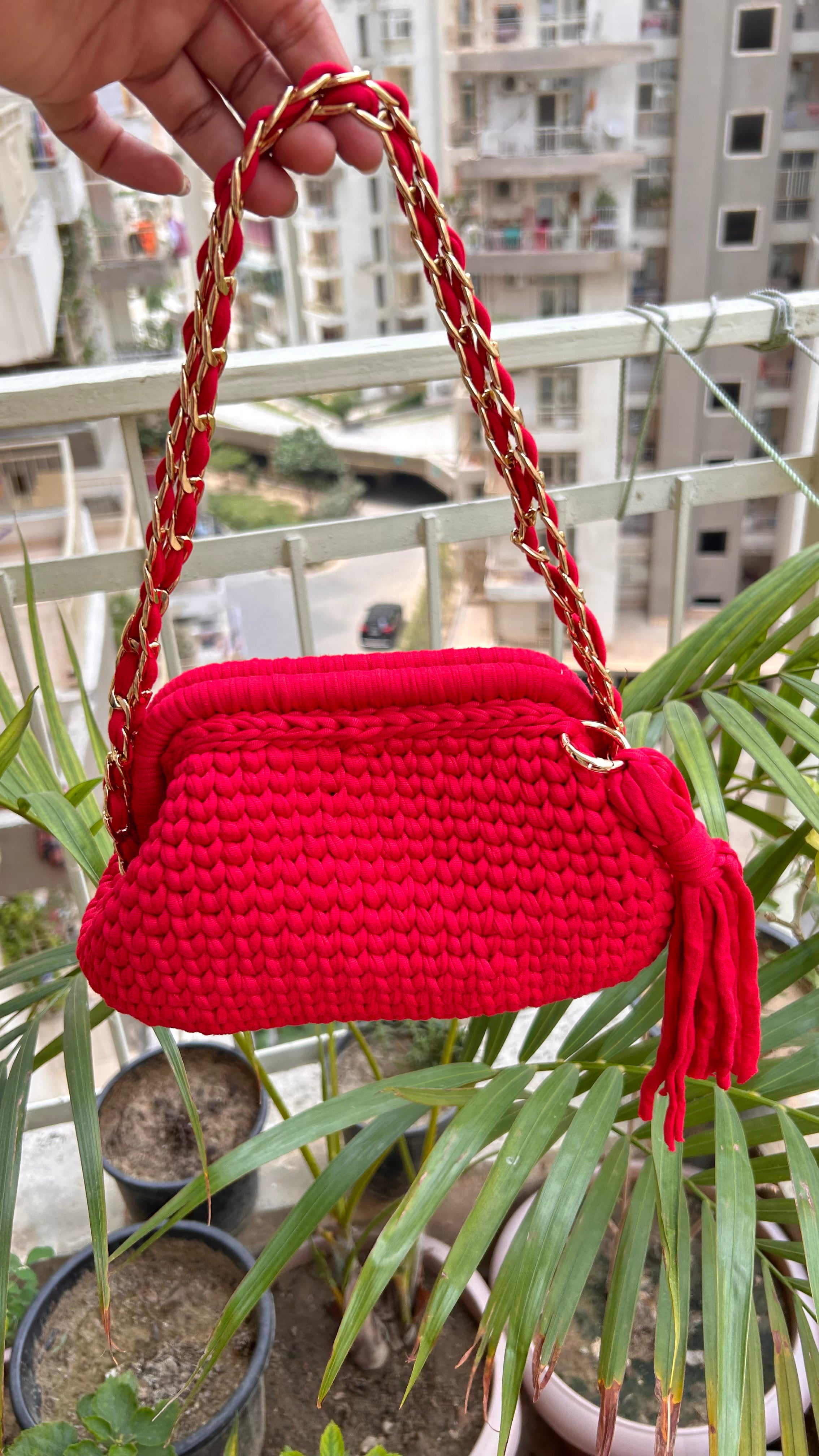 Handmade T-Shirt Yarn Red Clutch