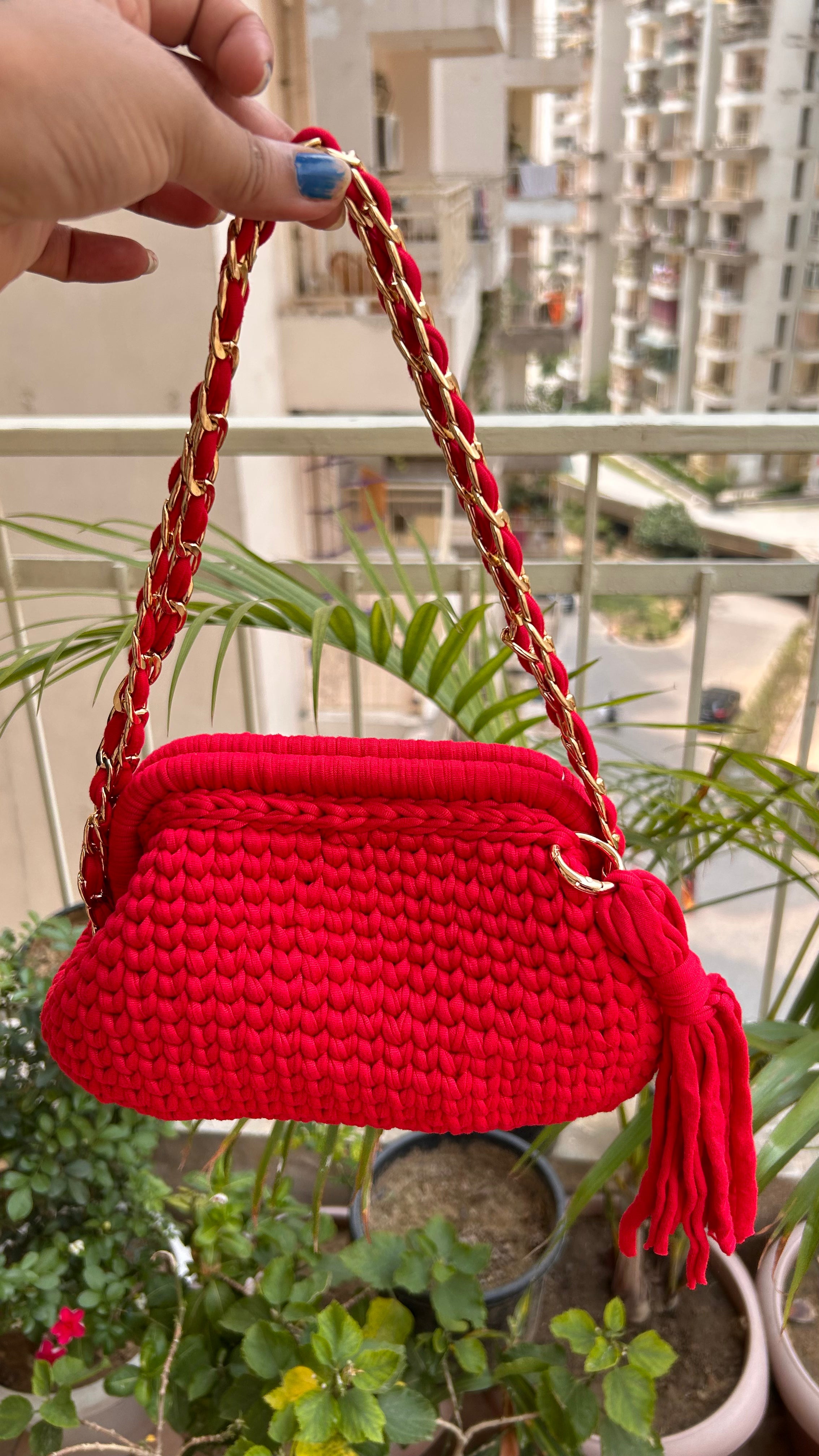 Handmade T-Shirt Yarn Red Clutch