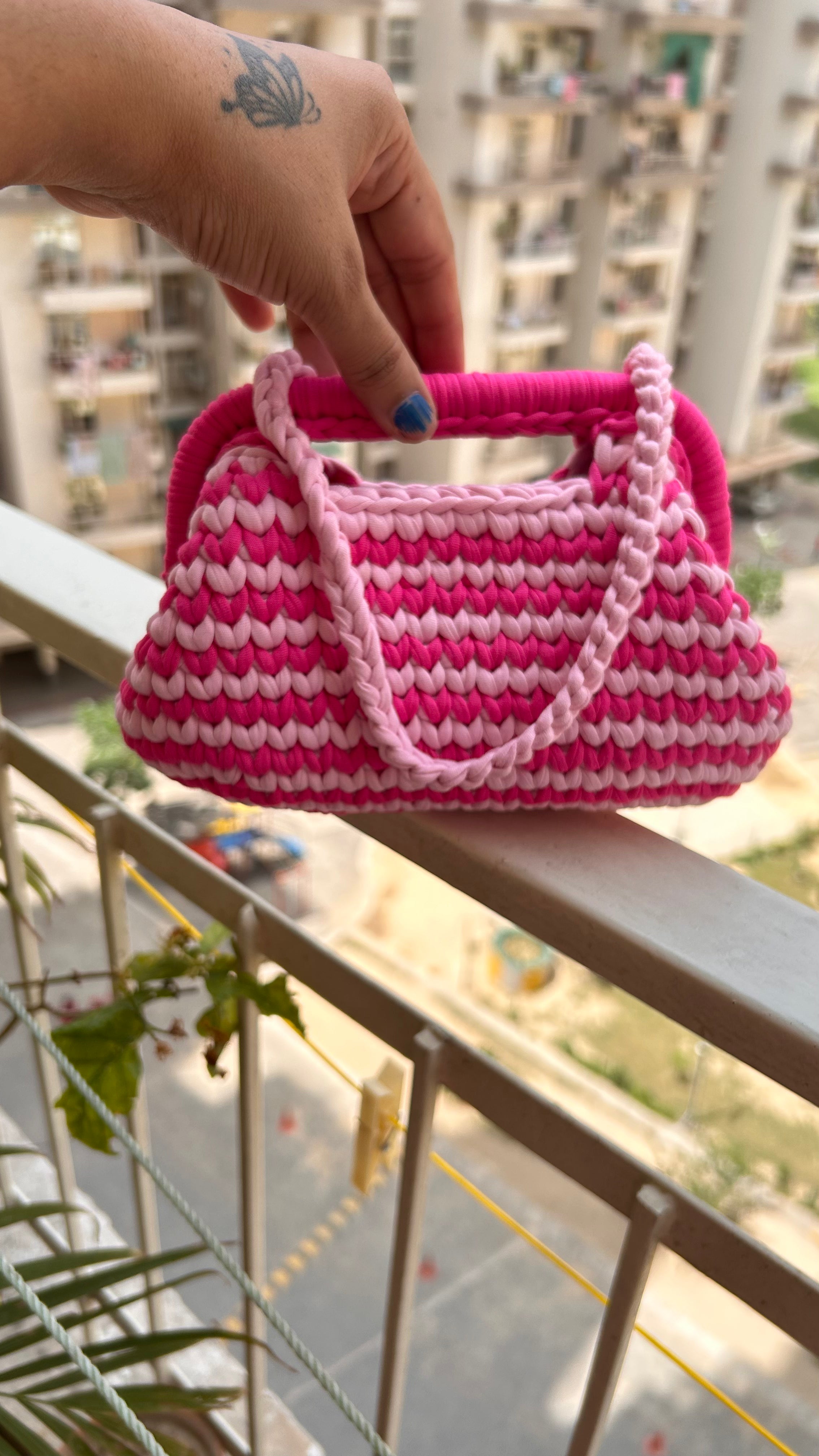 Handmade T-Shirt Yarn Pink Charm Clutch