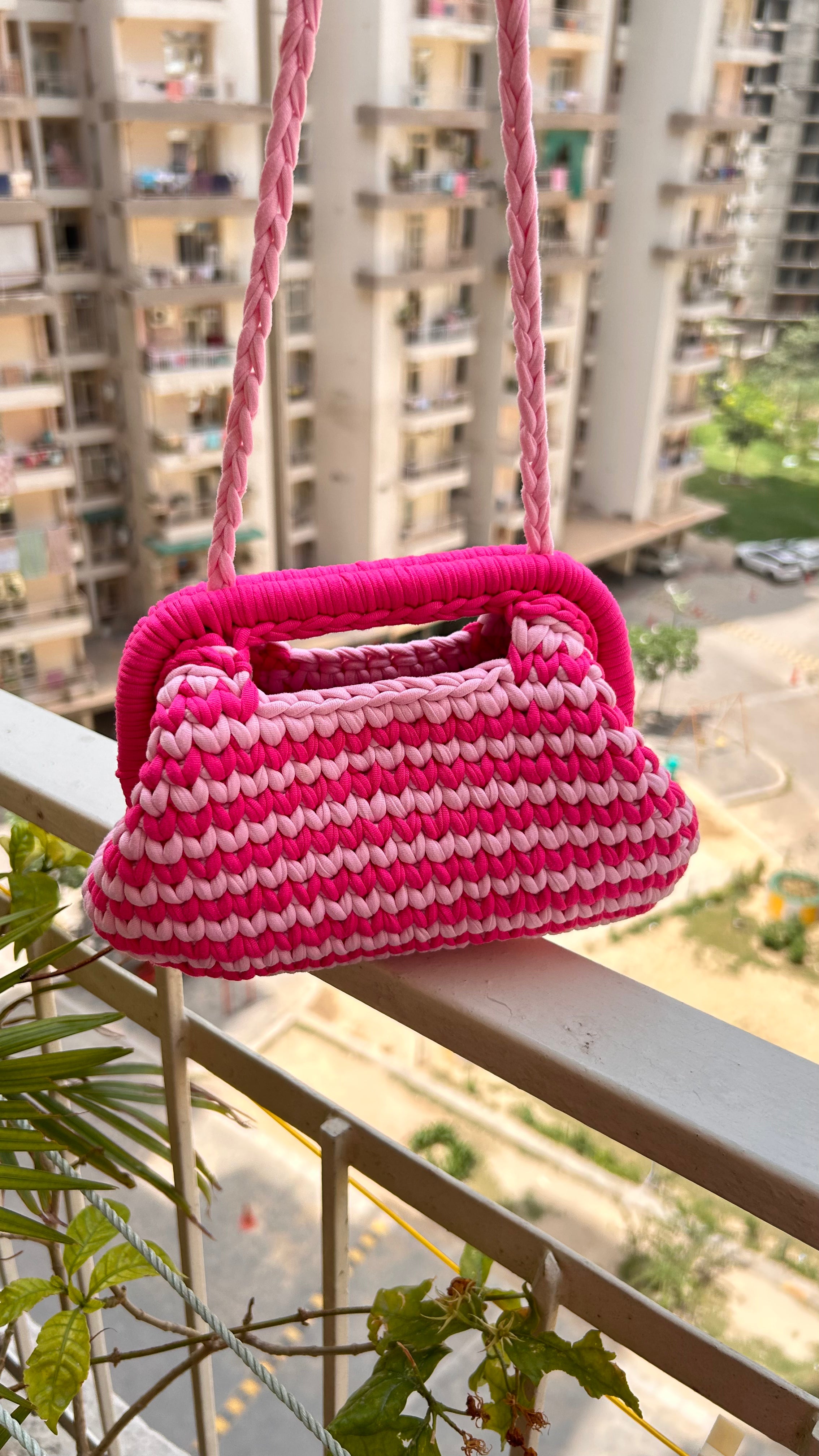 Handmade T-Shirt Yarn Pink Charm Clutch
