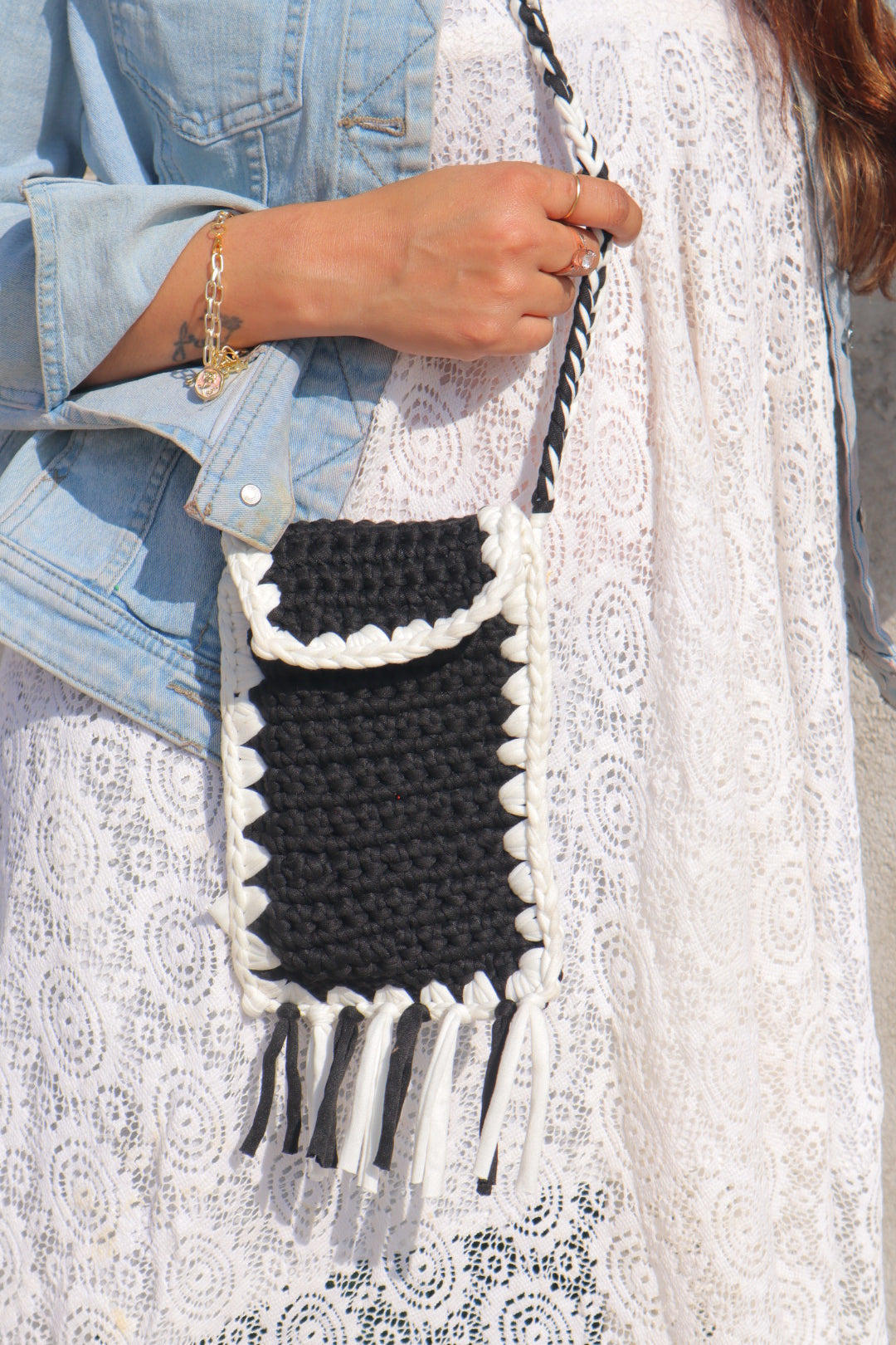 Charcoal Sling With White Border